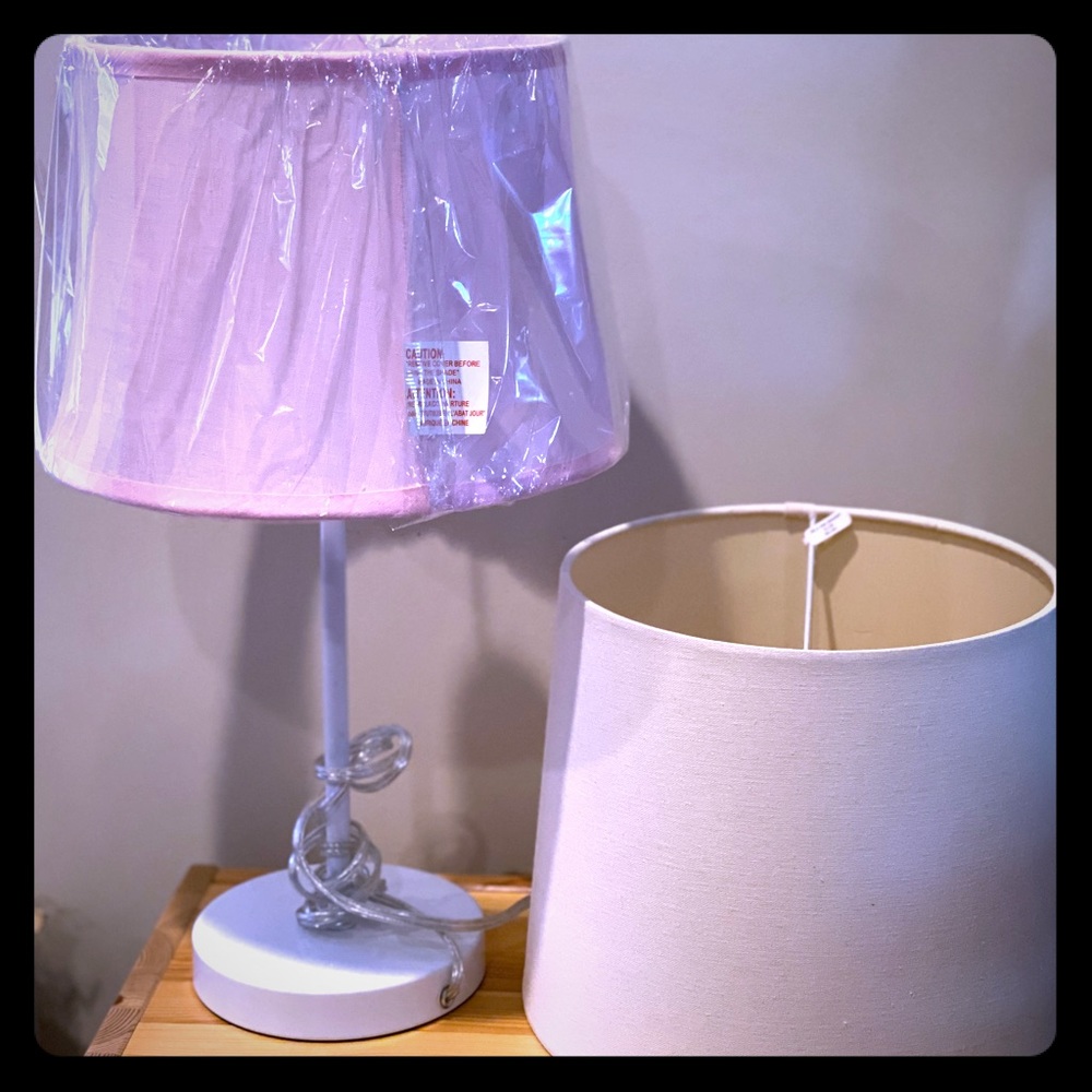 LIKE NEW LAND OF NOD LAMP w/2 SHADES